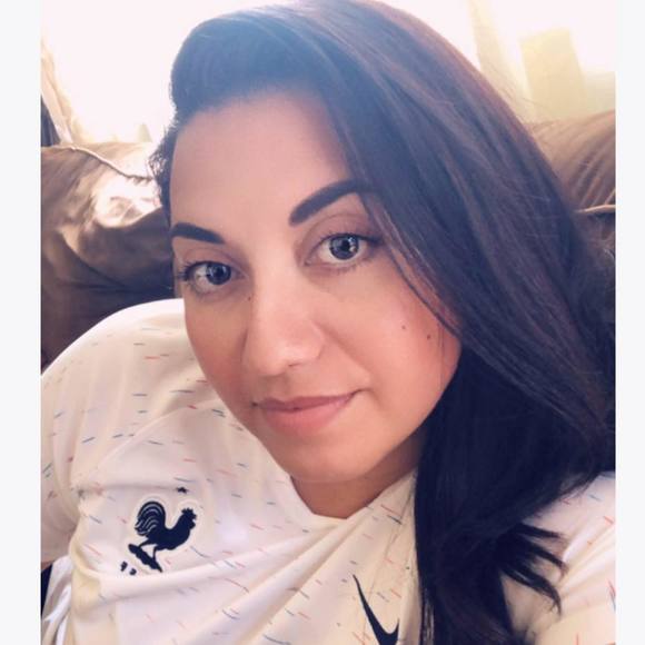 Meet your Posher, Jessica - Picture 1 of 1